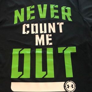 UA Short sleeve loose fit tee